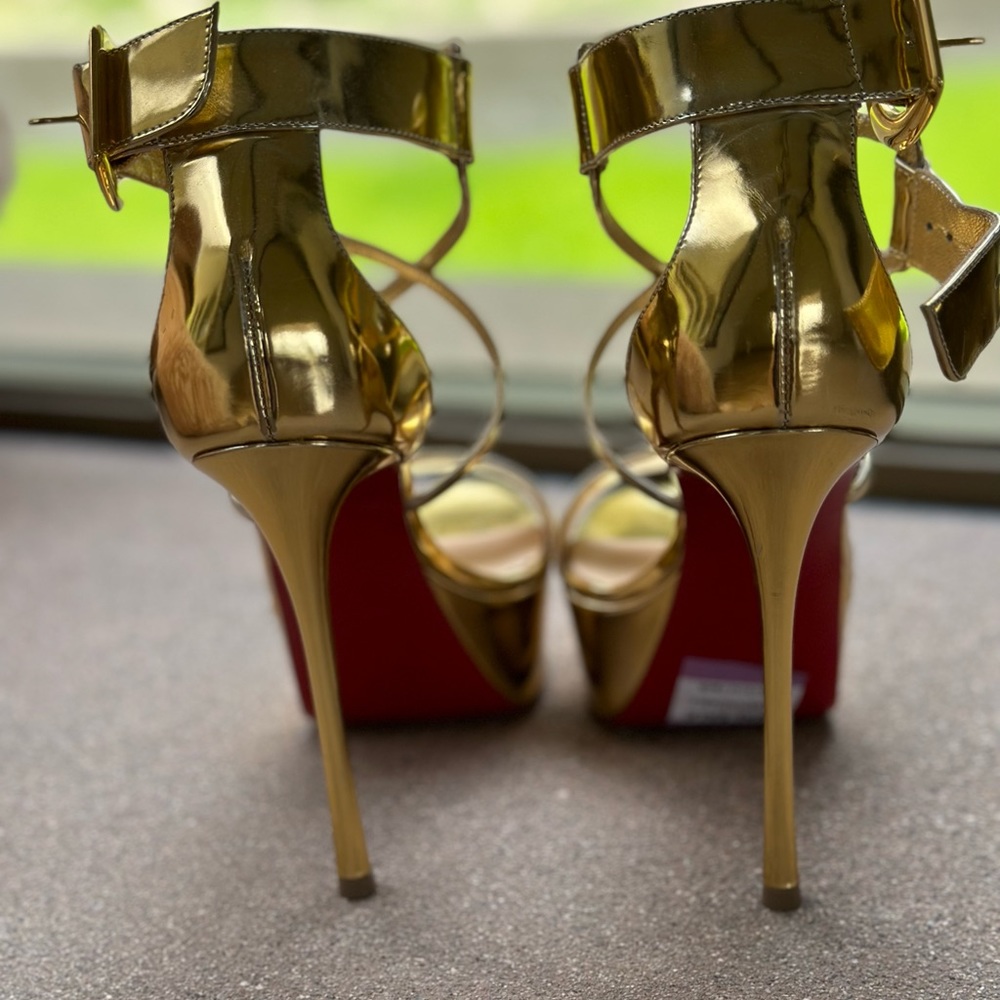 Christian Louboutin Gold Shoes 36 - Picture 10 of 15